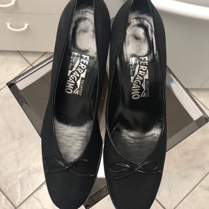 Ferragamo Size 7B Mid heel women’s shoe